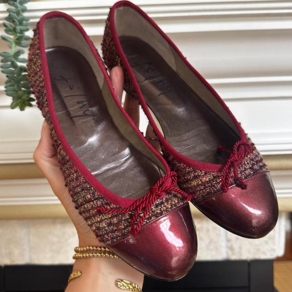 French Soles fs/ny burgundy tweed ballet flats pattent leather toe bow preppy